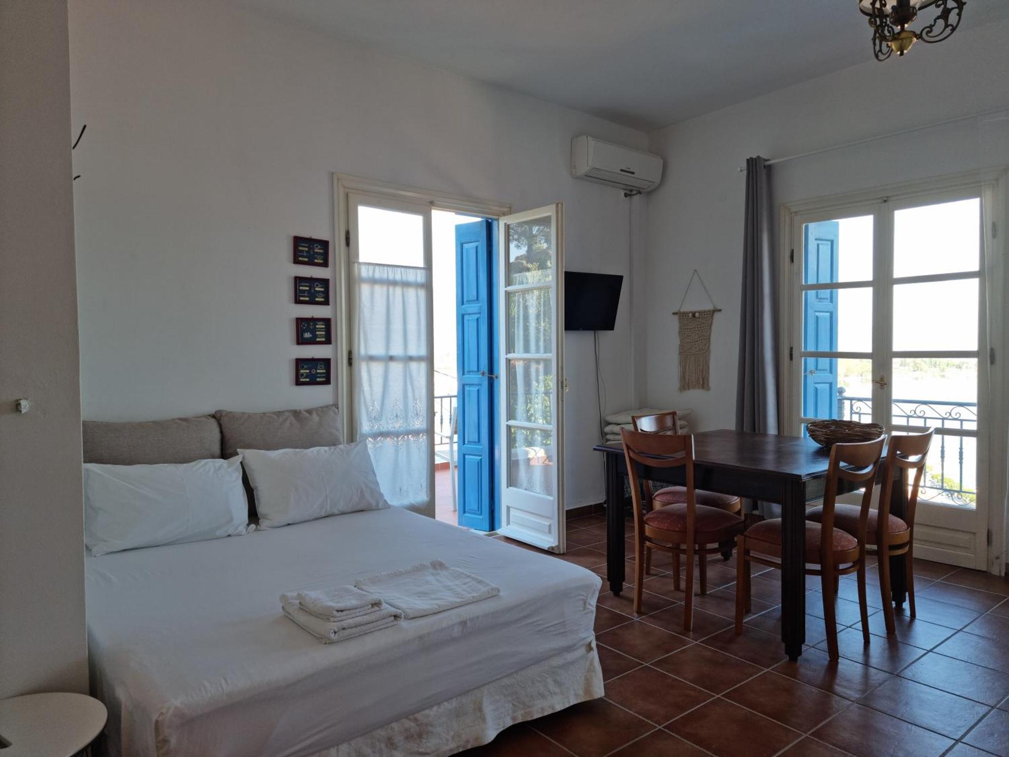 Panoramic View Apartment Poros Town Exterior photo